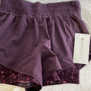 NWT Athleta HIIT 2-in-1 short size xs